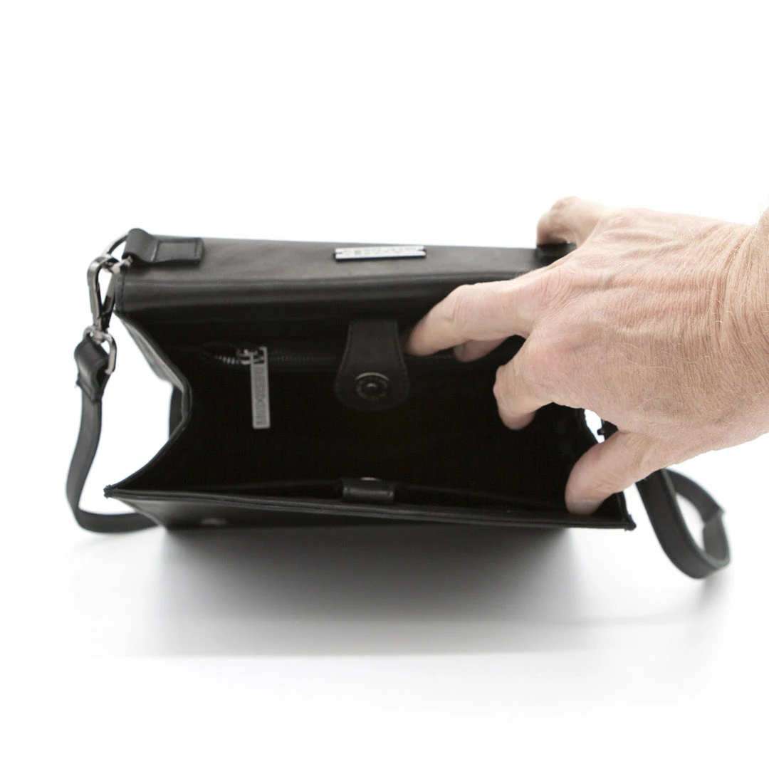 DESU X UN ACCESSORIES Acua Bag