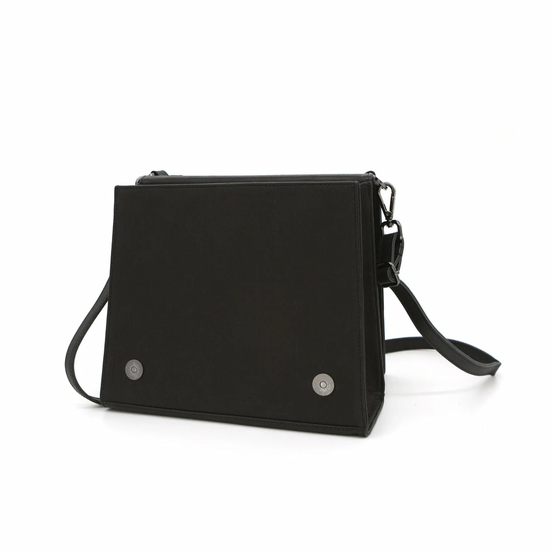 DESU X UN ACCESSORIES Acua Bag