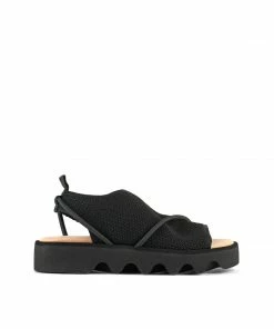 ISSEY MIYAKE X UN WOMEN Bind