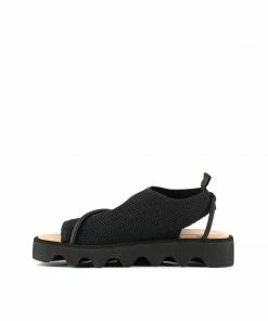 ISSEY MIYAKE X UN WOMEN Bind