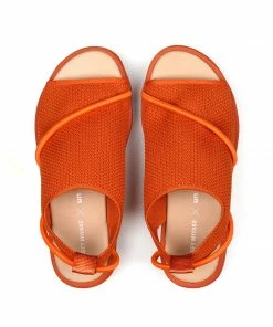 ISSEY MIYAKE X UN WOMEN Bind