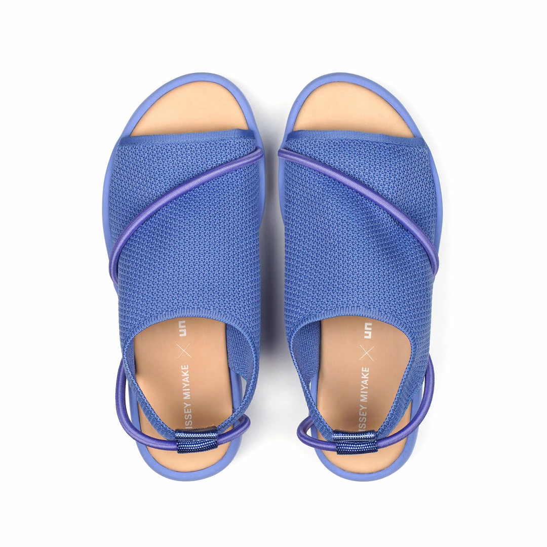 ISSEY MIYAKE X UN WOMEN Bind