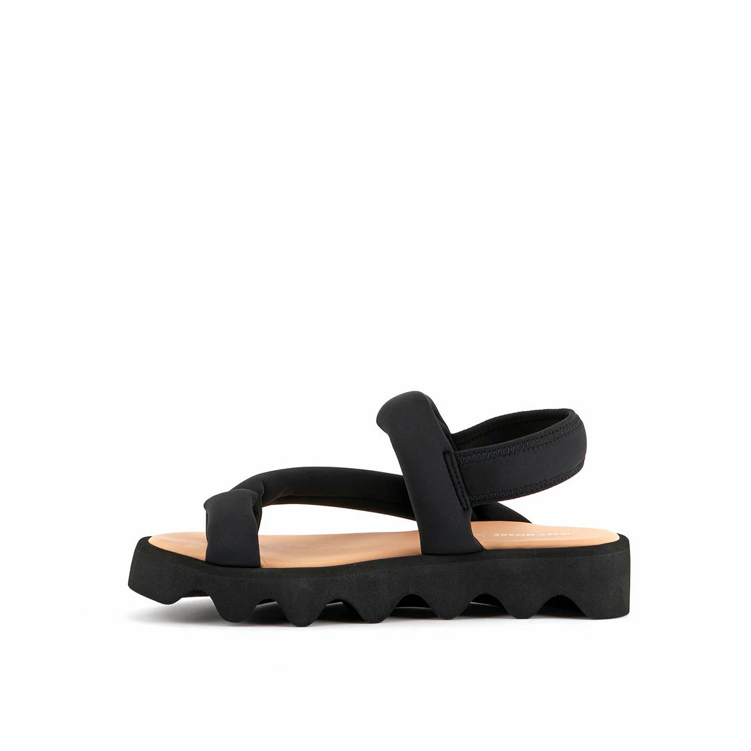ISSEY MIYAKE X UN Bounce Sandal WOMEN