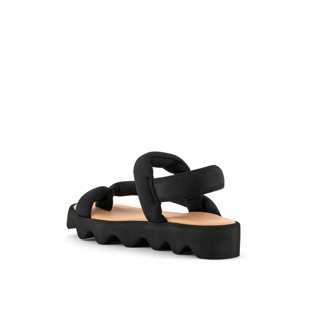 ISSEY MIYAKE X UN Bounce Sandal WOMEN