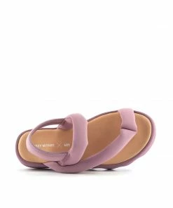 ISSEY MIYAKE X UN Bounce Sandal