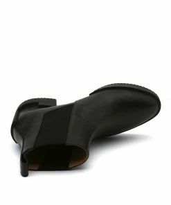 ISSEY MIYAKE X UN WOMEN Cubic Bootie