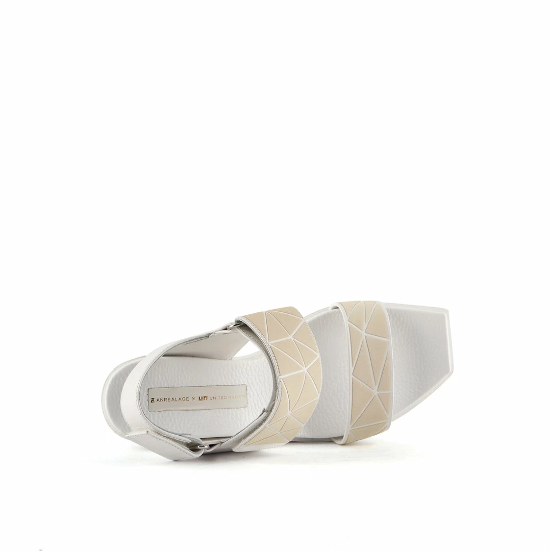 ANREALAGE X UN WOMEN Dimension Delta Wedge Sandal