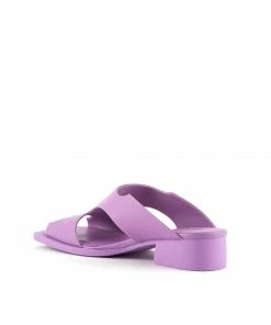 ISSEY MIYAKE X UN WOMEN Fin Sandal