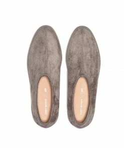 ISSEY MIYAKE X UN Skin Flat WOMEN