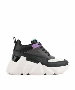 Unitednude Space Kick Max