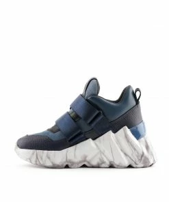 Unitednude Space Kick